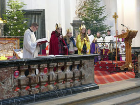 Diözesale Aussendung der Sternsinger im Hohen Dom zu Fulda (Foto:Karl-Franz Thiede)